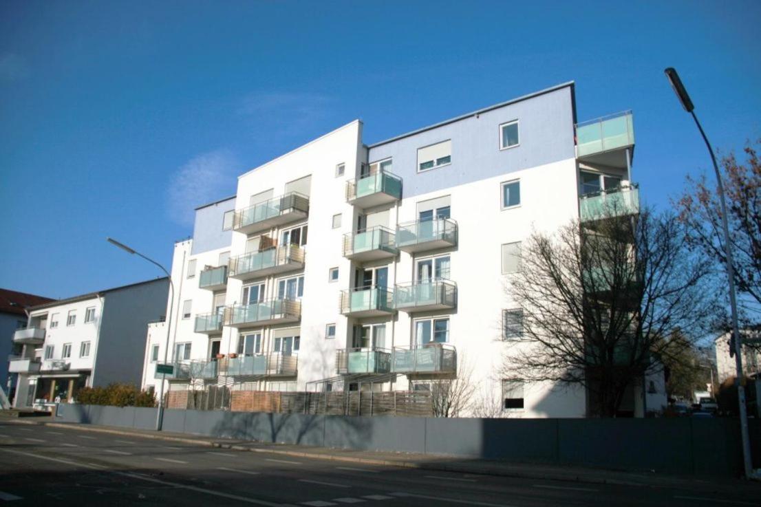 Apartment-Mitten In Konstanz, Gratis Parkplatz & Fahrrader, Netflix Tv Eksteriør bilde